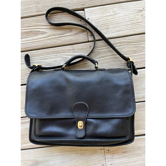 Coach Handbags - Vintage Coach Metropolitan bag messenger black leather 5180 briefcase 90s
